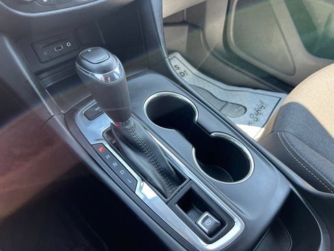 Used 2020 Chevrolet Equinox LT AWD/4WD image 15