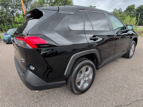 Used 2025 Toyota RAV4 XLE w/ Convenience Package AWD/4WD image 7