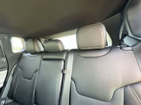 Used 2023 Jeep Compass Limited AWD/4WD image 17