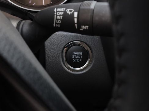 Used 2024 Toyota Camry SE w/ Convenience Package FWD image 8