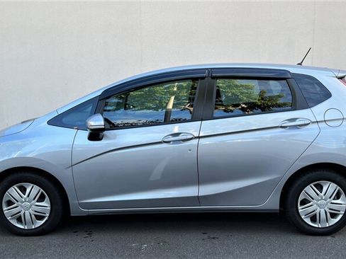 Used 2020 Honda Fit LX image 2