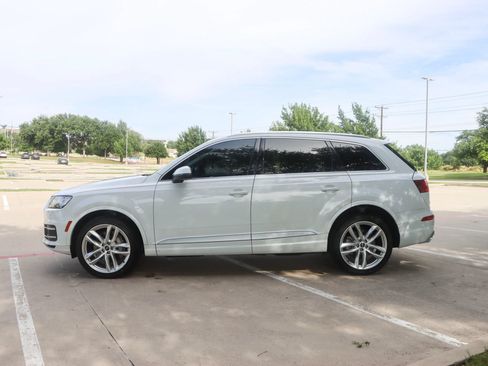 Used 2018 Audi Q7 3.0T Prestige w/ Prestige Package AWD/4WD image 4