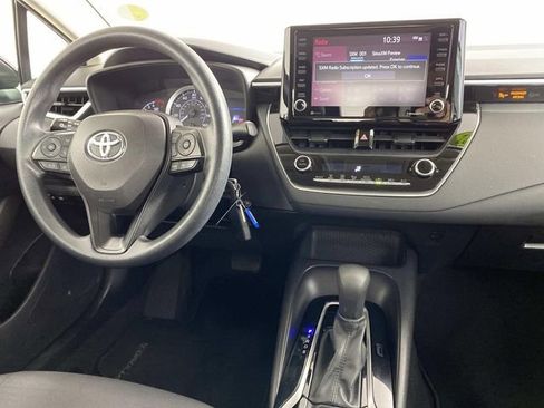 Used 2022 Toyota Corolla LE image 13