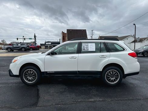Used 2014 Subaru Outback 2.5i image 4