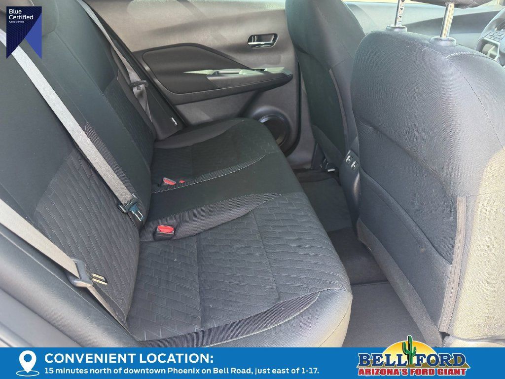 Used 2023 Nissan Kicks SV w/ Interior Electronics Package FWD image 11