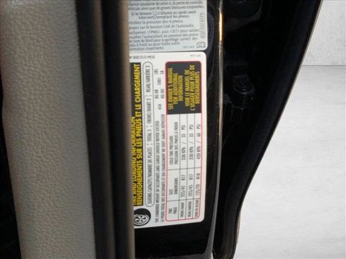 Used 2015 Volkswagen Golf TDI SE image 15