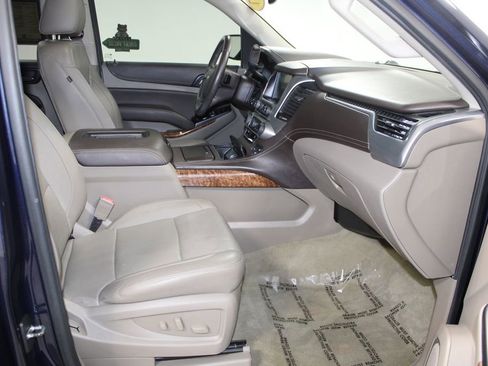 Used 2017 Chevrolet Tahoe Premier image 29