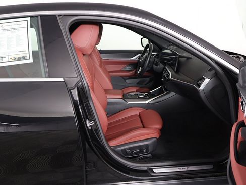 Used 2024 BMW i4 eDrive35 w/ Premium Package image 31