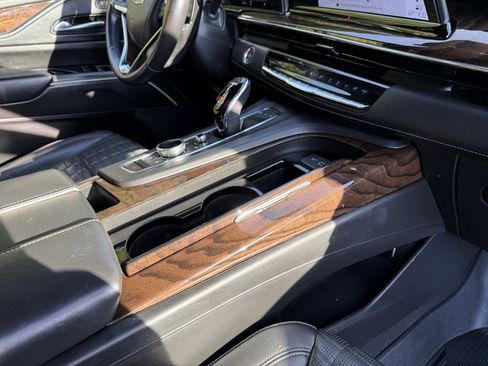 Used 2021 Cadillac Escalade ESV Sport Platinum w/ Heavy-Duty Trailer Package image 44