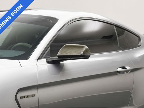 Used 2020 Ford Mustang Shelby GT350 w/ Technology Package image 10