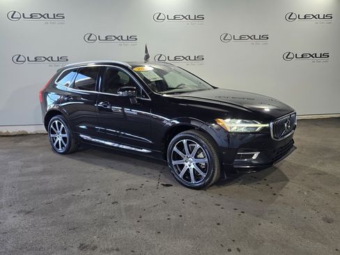 Used 2021 Volvo XC60 T8 Inscription Expression image 3
