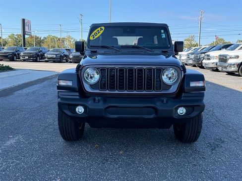 Certified 2024 Jeep Wrangler Sport S image 8