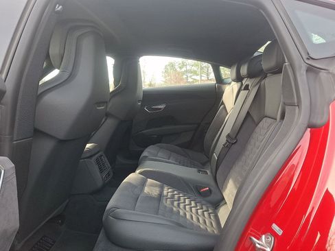 Used 2022 Audi RS e-tron GT w/ Carbon Performance Package image 10