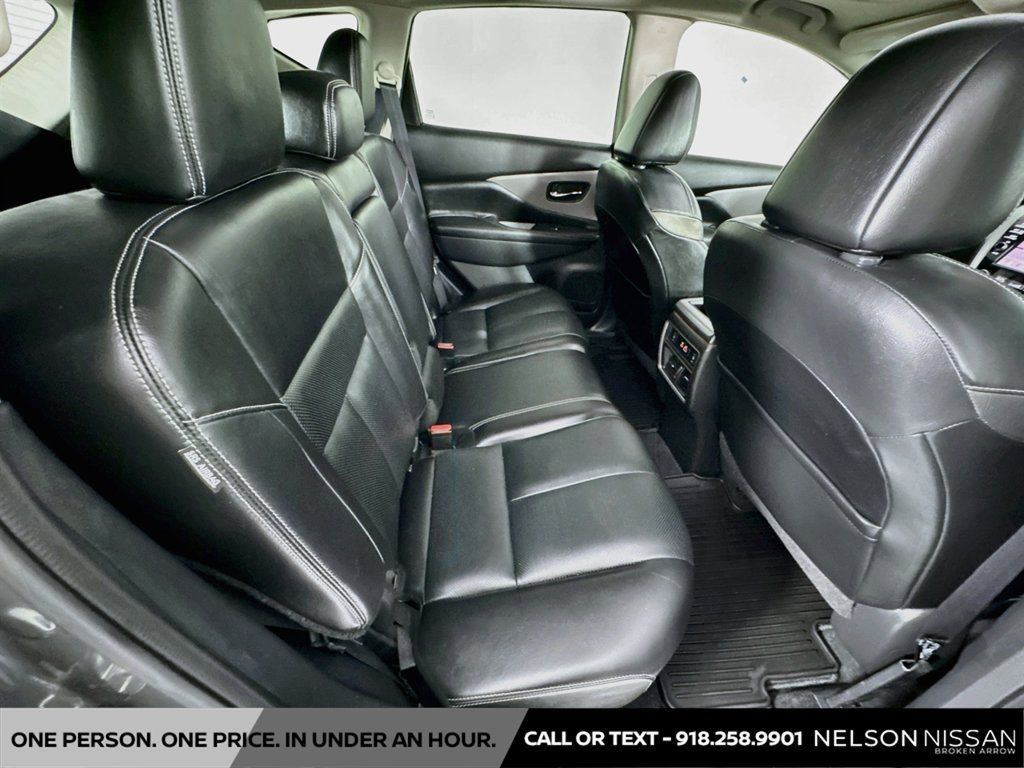 Used 2020 Nissan Murano SL w/ Moonroof Package FWD image 29