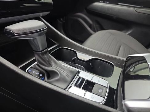 Used 2024 Hyundai Santa Cruz SE image 36