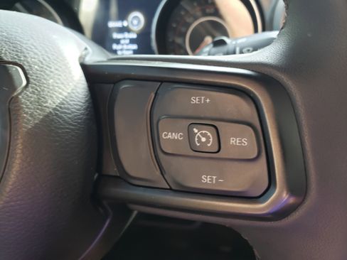 Used 2023 Jeep Wrangler Unlimited Sport image 17