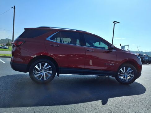 Used 2024 Chevrolet Equinox Premier AWD/4WD image 33