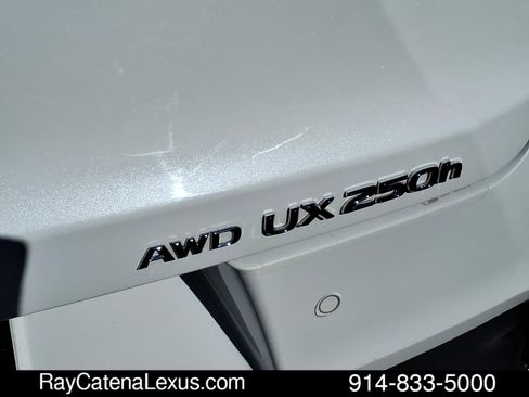 Certified 2024 Lexus UX 250h F Sport AWD/4WD image 17