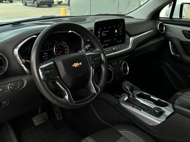 Used 2023 Chevrolet Blazer LT FWD image 11