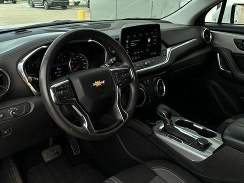 Used 2023 Chevrolet Blazer LT FWD image 11
