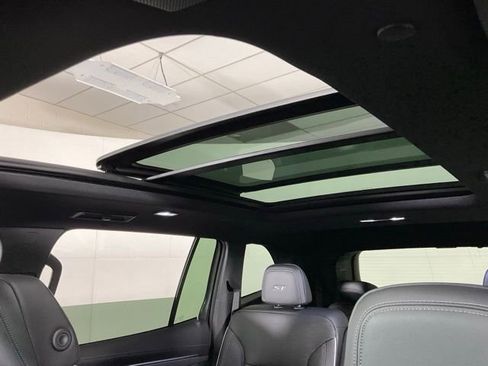 New 2026 Buick Enclave Sport Touring w/ Power Package FWD image 27