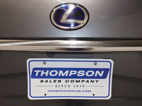 Used 2016 Lexus RX 450h AWD w/ Luxury Package image 37