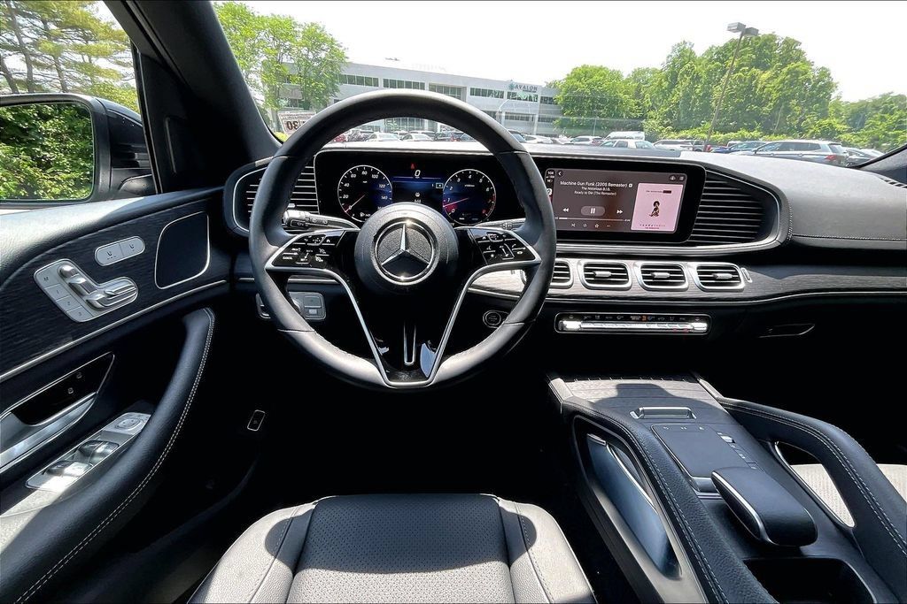 Used 2026 Mercedes-Benz GLE 350 4MATIC image 5