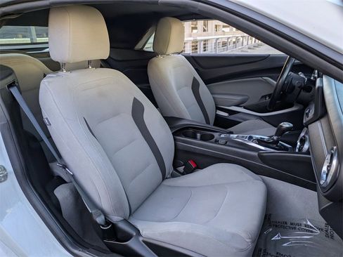 Used 2023 Chevrolet Camaro LT image 28