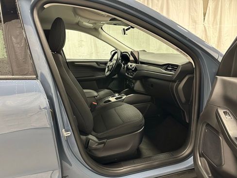 Used 2025 Ford Escape Active image 51