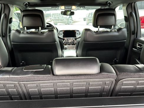 Used 2019 Jeep Grand Cherokee Limited AWD/4WD image 27