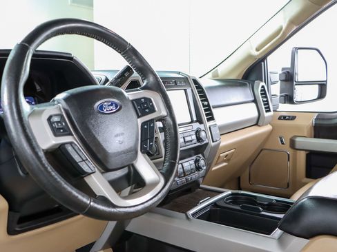 Used 2020 Ford F250 Lariat w/ Lariat Ultimate Package image 25