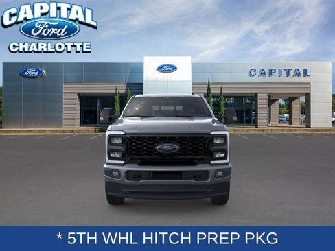 New 2026 Ford F250 XLT w/ XLT Premium Package AWD/4WD image 6