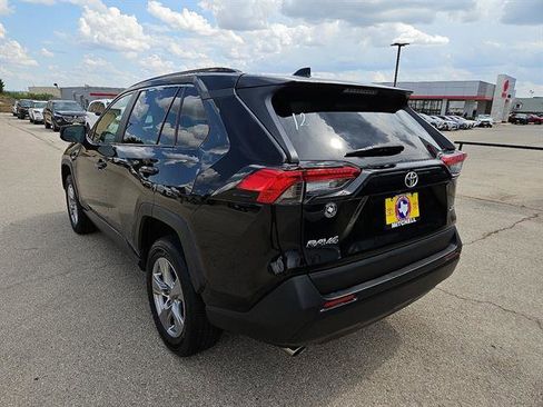 Used 2024 Toyota RAV4 XLE image 3