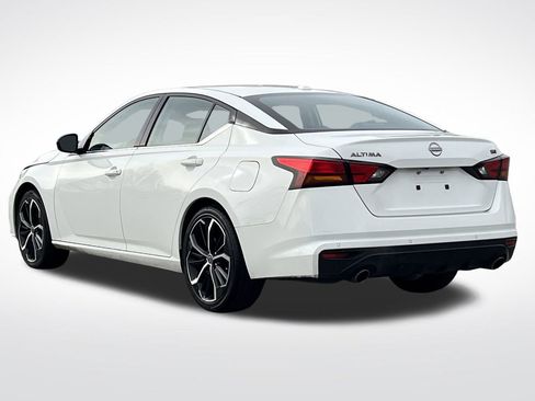 Used 2024 Nissan Altima 2.5 SR image 29