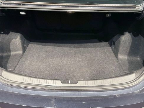 Used 2022 Chevrolet Malibu LS image 5