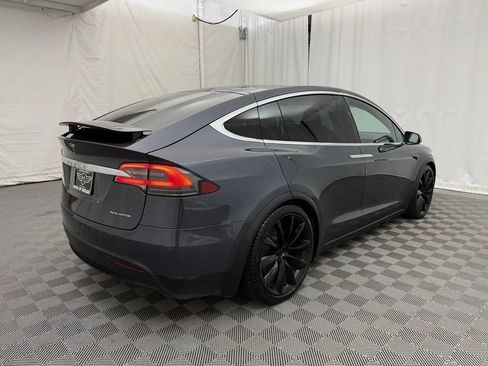 Used 2019 Tesla Model X AWD/4WD image 5
