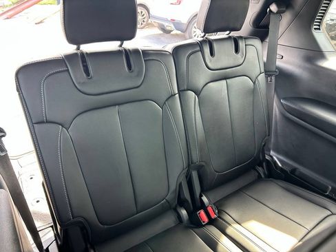 Used 2026 Jeep Grand Cherokee L Limited w/ Limited Altitude Package RWD image 29