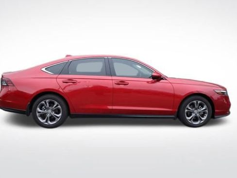 Used 2024 Honda Accord EX image 7