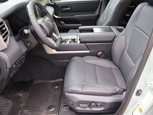 New 2026 Toyota Tundra Platinum AWD/4WD image 4