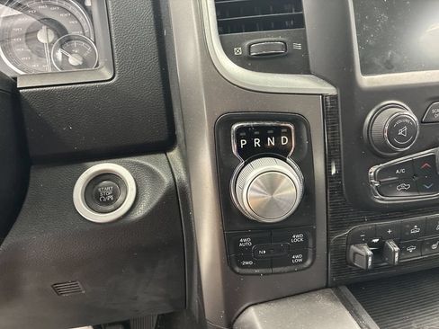 Used 2014 RAM 1500 Limited AWD/4WD image 25