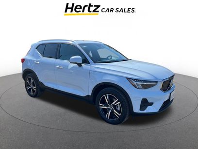 Used 2024 Volvo XC40 B5 Core