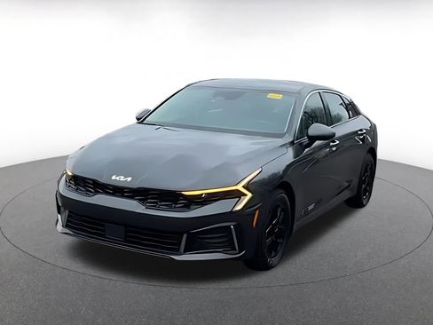 Used 2025 Kia K5 LXS image 4