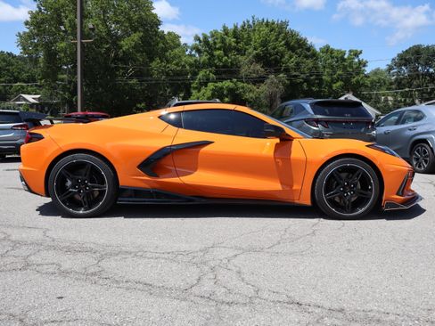 Used 2023 Chevrolet Corvette Stingray Preferred Cpe w/ 2LT RWD image 2
