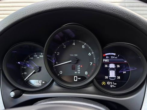 Certified 2026 Porsche Macan AWD/4WD image 15