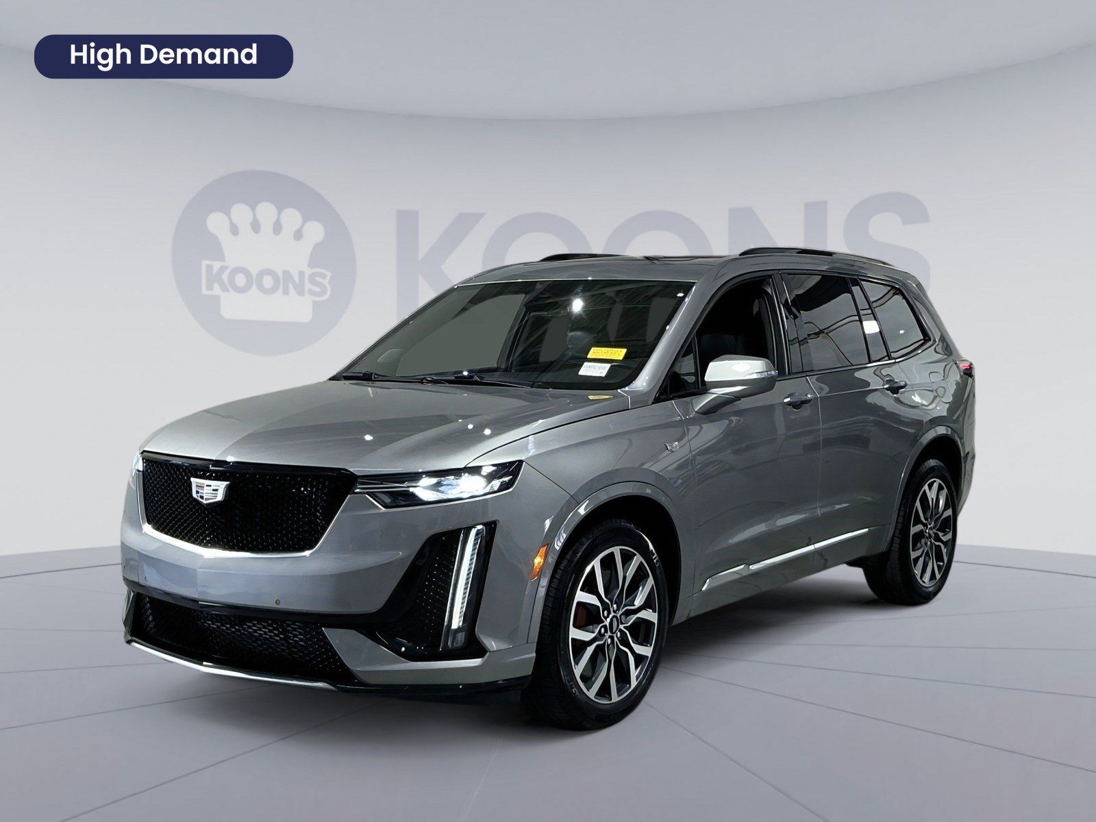 Used 2025 Cadillac XT6 Sport AWD/4WD image 1