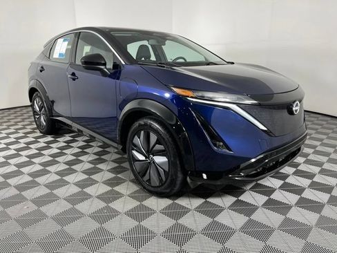 Used 2023 Nissan Ariya FWD image 3