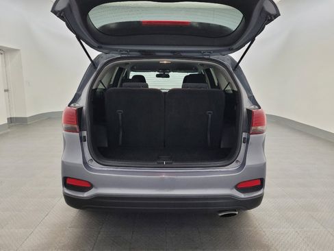 Used 2019 Kia Sorento L FWD image 29