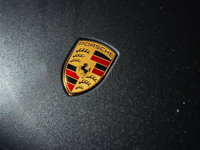 Used 2026 Porsche Macan AWD/4WD image 13