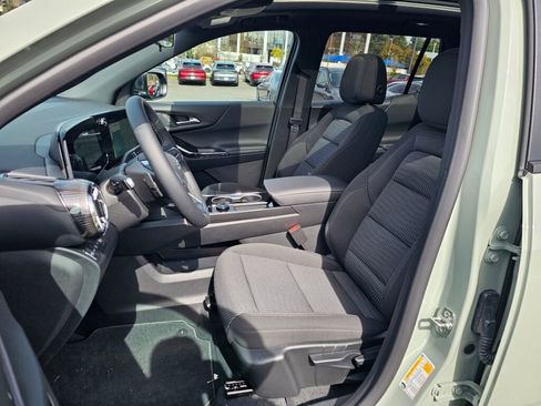 New 2026 Chevrolet Equinox LT w/ Midnight Edition AWD/4WD image 22