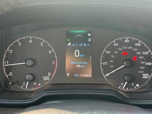Used 2024 Toyota Corolla SE image 22